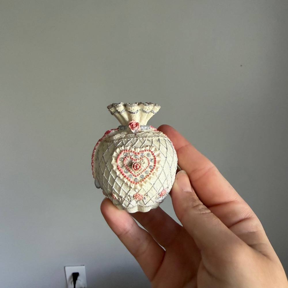 Vintage Style Miniature Resin Heart Rose Pouch Figurine Cream Silver Pink 3 inch